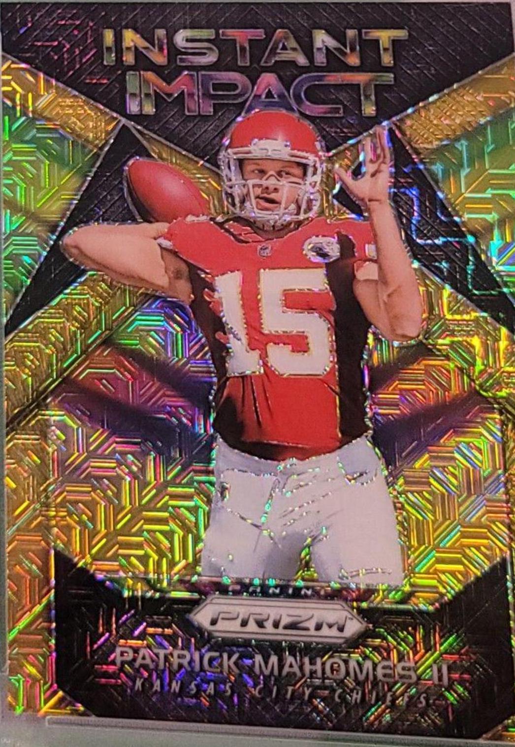 Patrick Mahomes II [Gold Mojo] #8