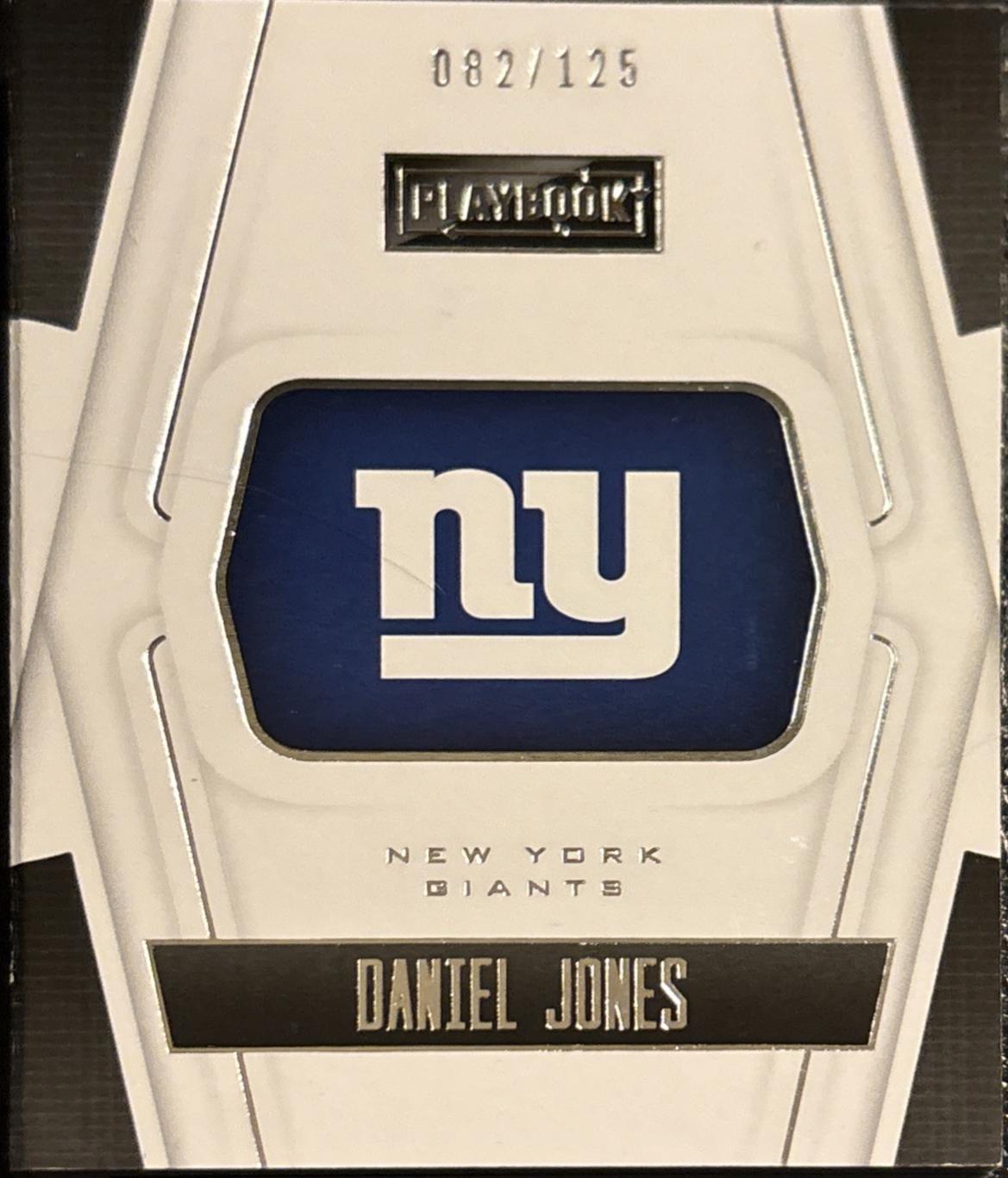 Daniel Jones [Gold] #204