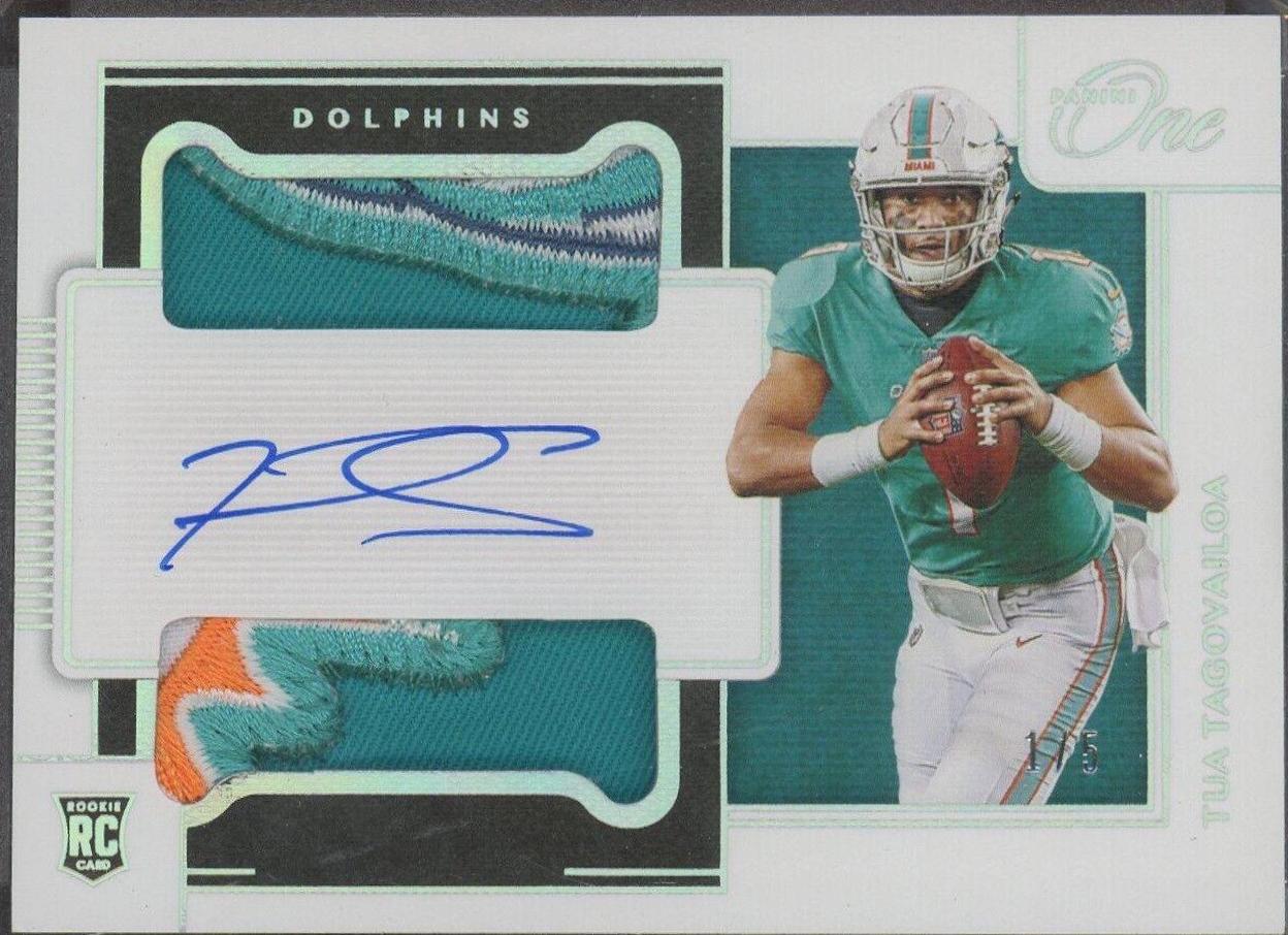 Tua Tagovailoa [Dual Patch Autograph Platinum] #32