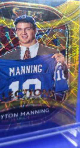 Peyton Manning [Gold Prizm] #S1-11