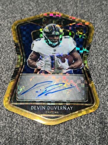Devin Bush II [Gold Prizm Die-Cut]
