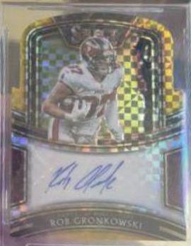Rob Gronkowski [Gold Prizm Die-Cut]