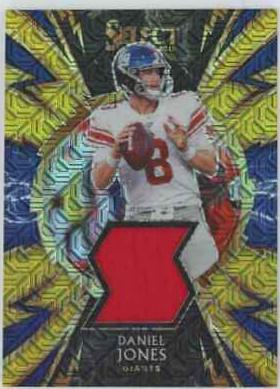 Daniel Jones [Sparks Gold Prizm]