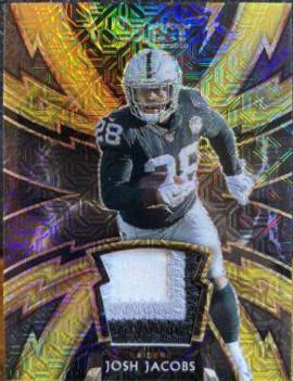 Josh Jacobs [Sparks Gold Prizm]