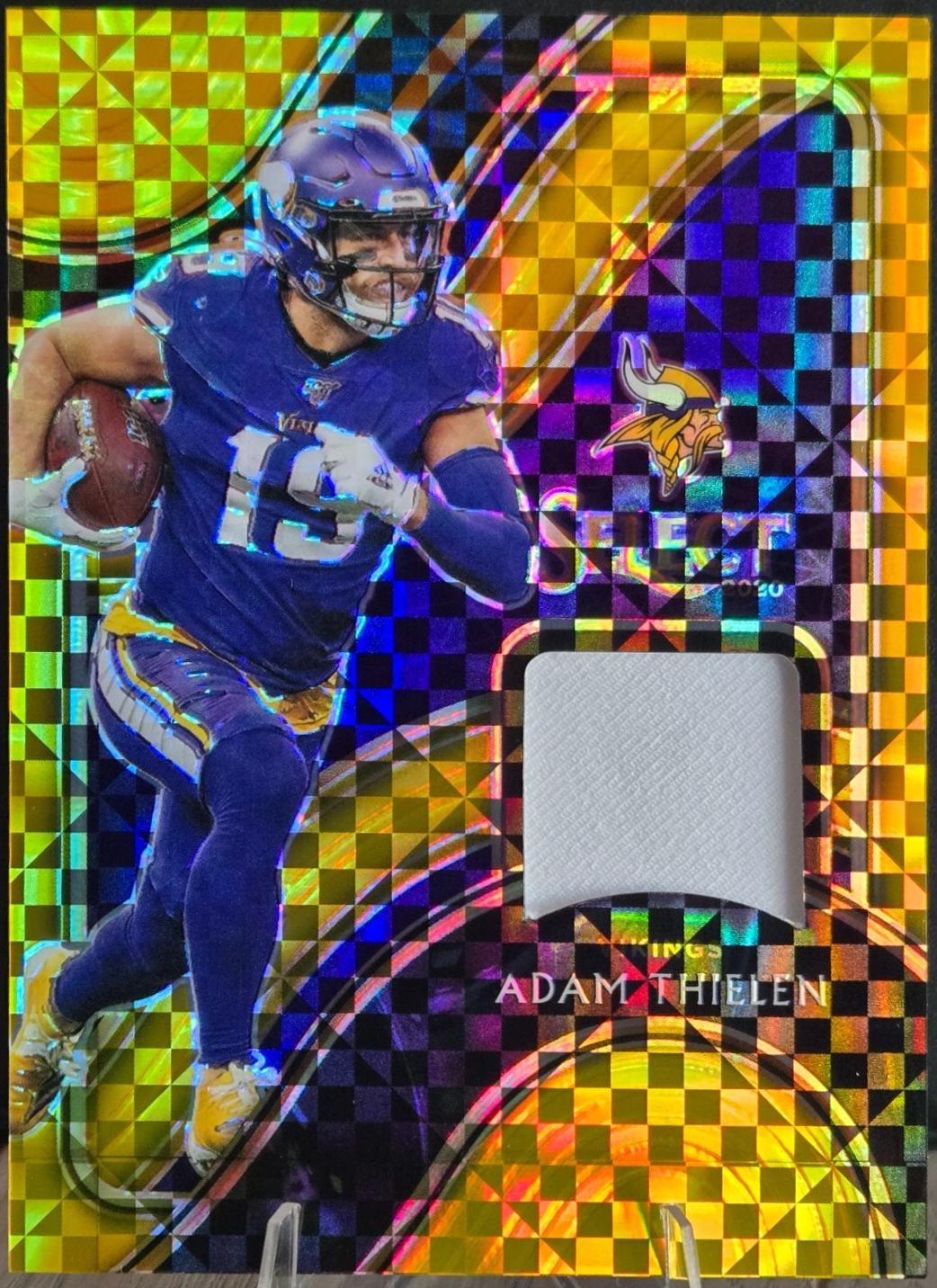 Adam Thielen [Gold Prizm]