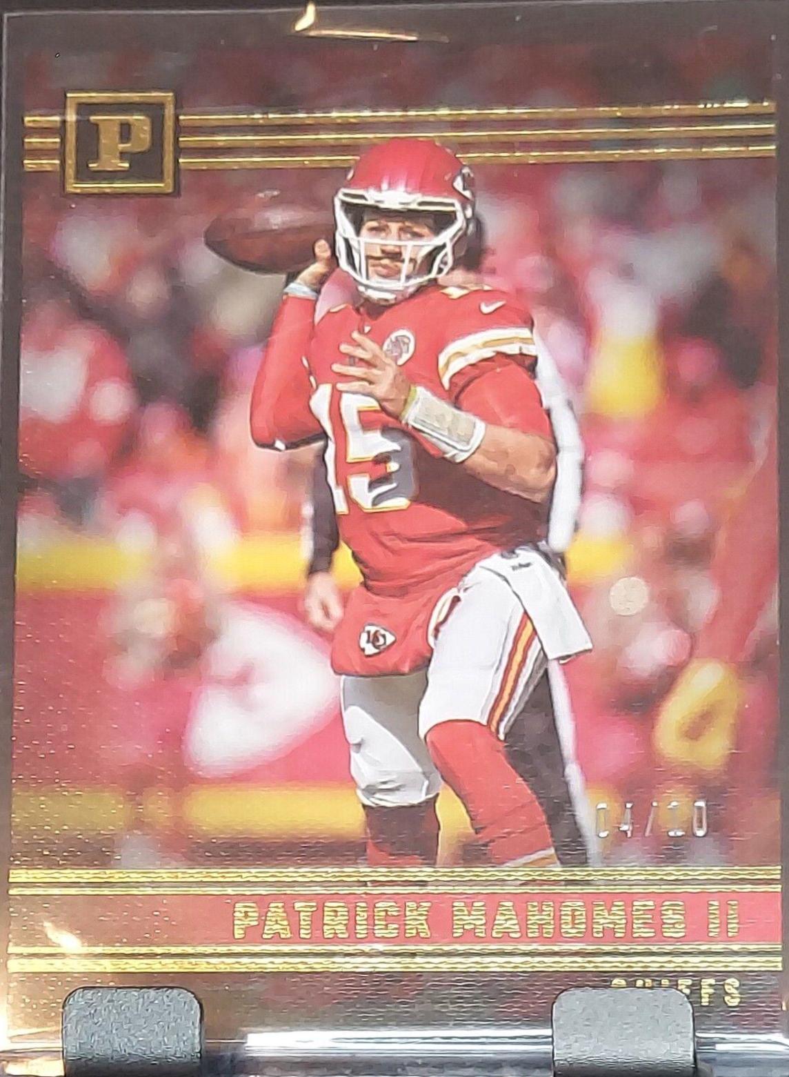 Patrick Mahomes II [Gold] #PA-32