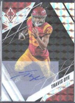Travis Dye [Autograph Silver] #24