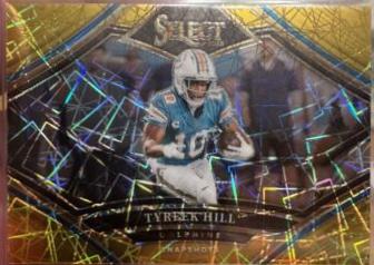 Tyreek Hill [Gold Prizm] #14
