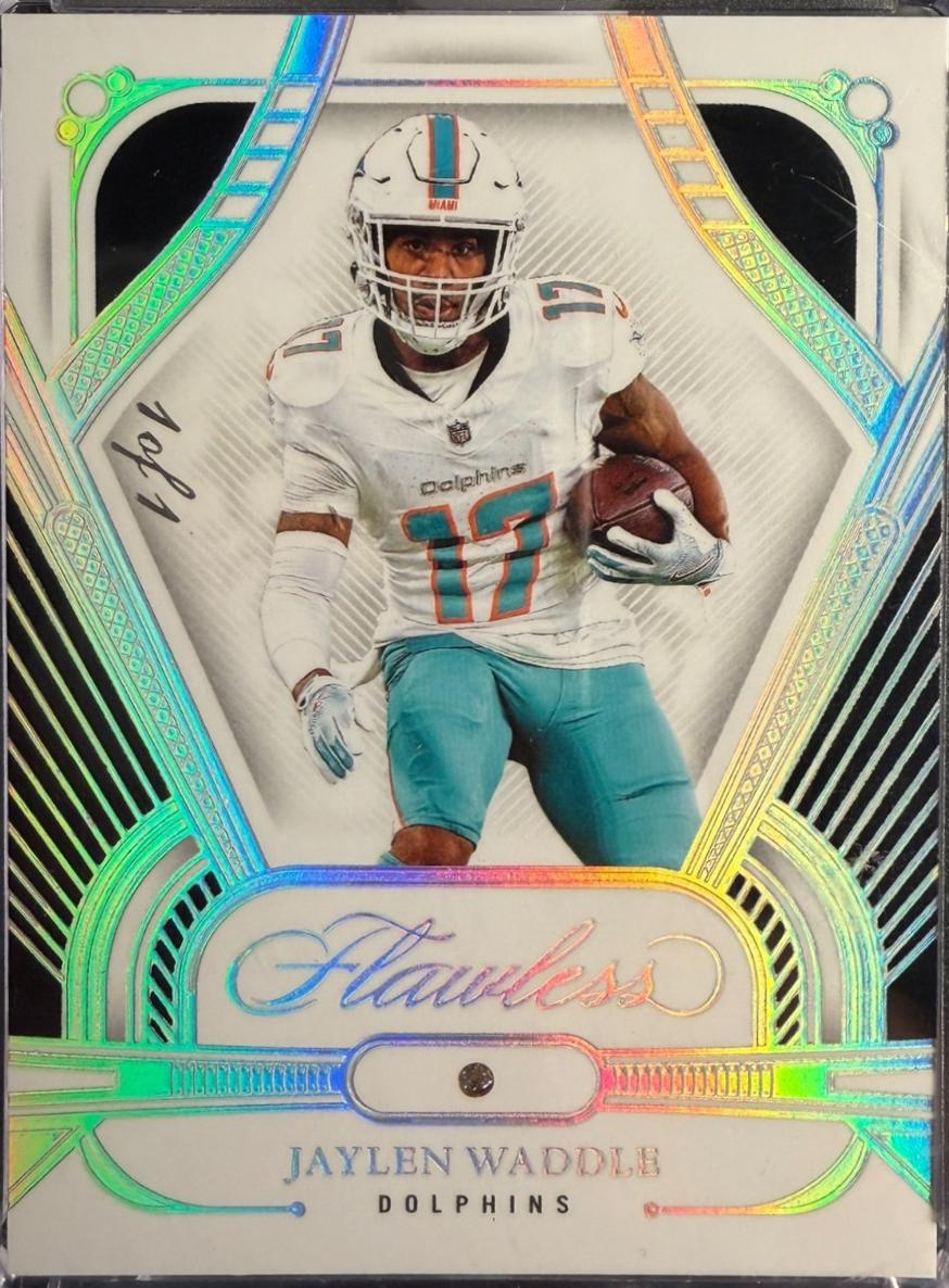 Jaylen Waddle [Black Diamond] #42