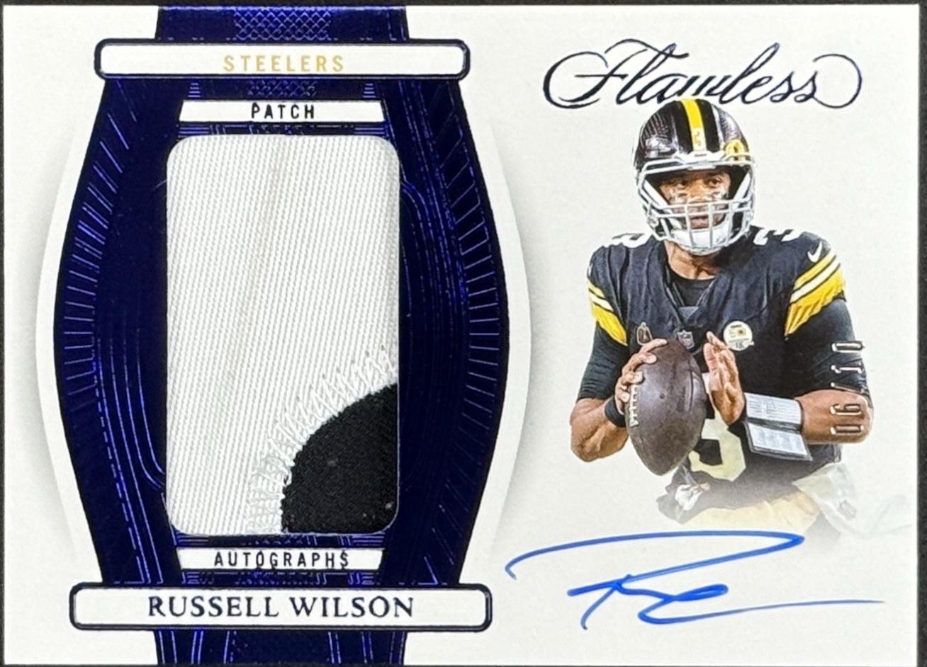 Russell Wilson [Sapphire] #17