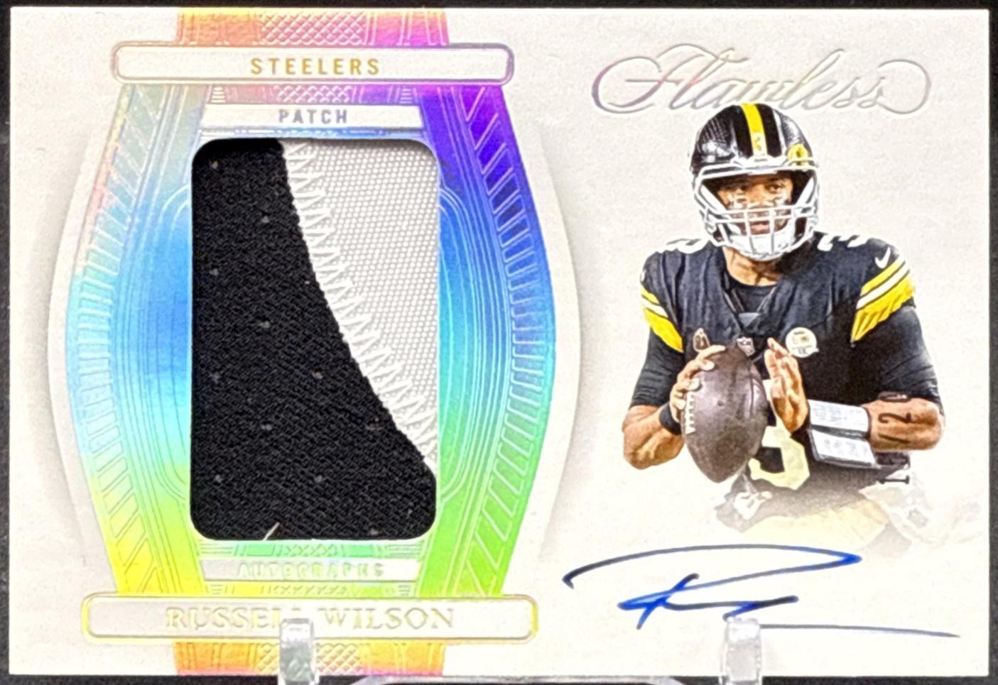 Russell Wilson [Silver] #17