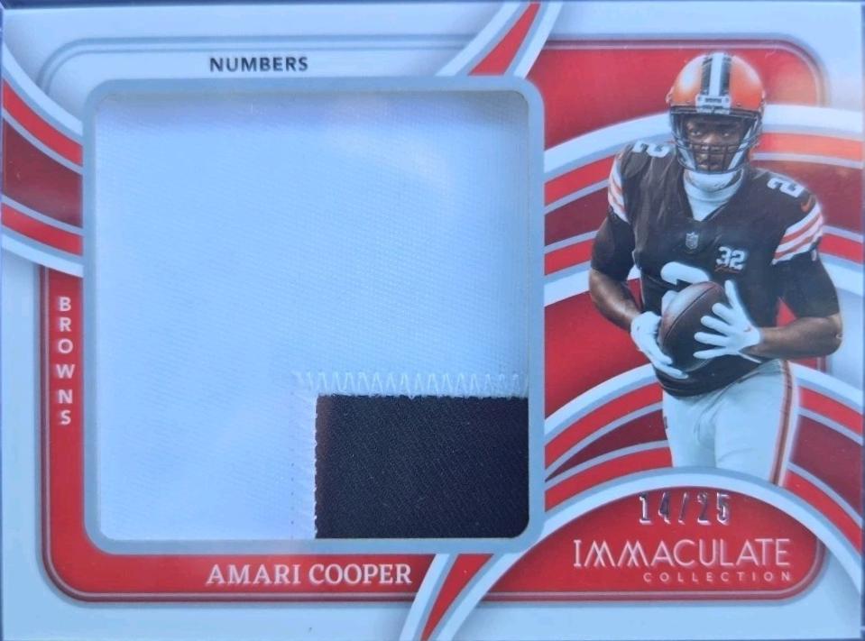 Amari Cooper #32