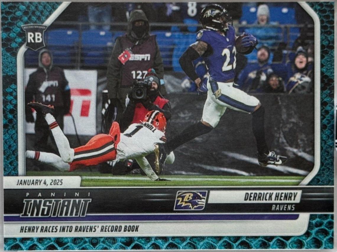 Derrick Henry [Blue Viper] #246