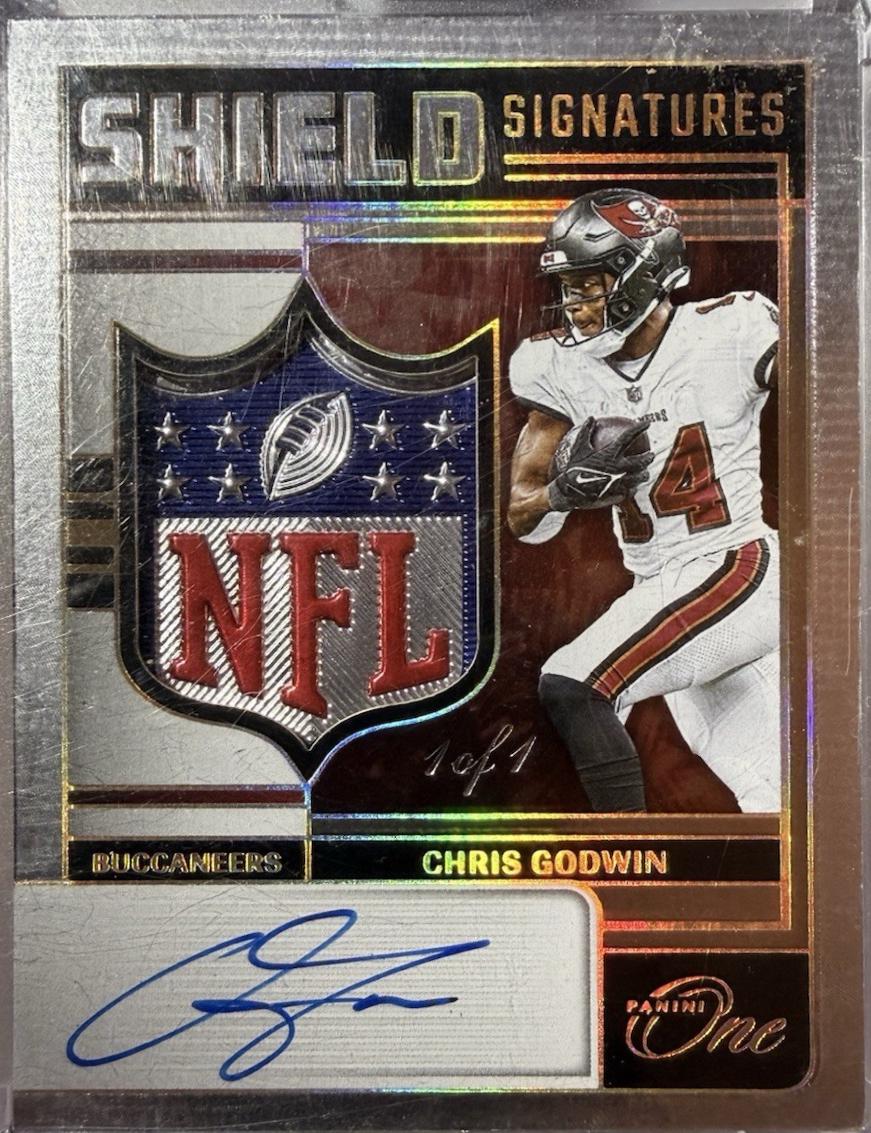 Chris Godwin [Shield Signature] #241
