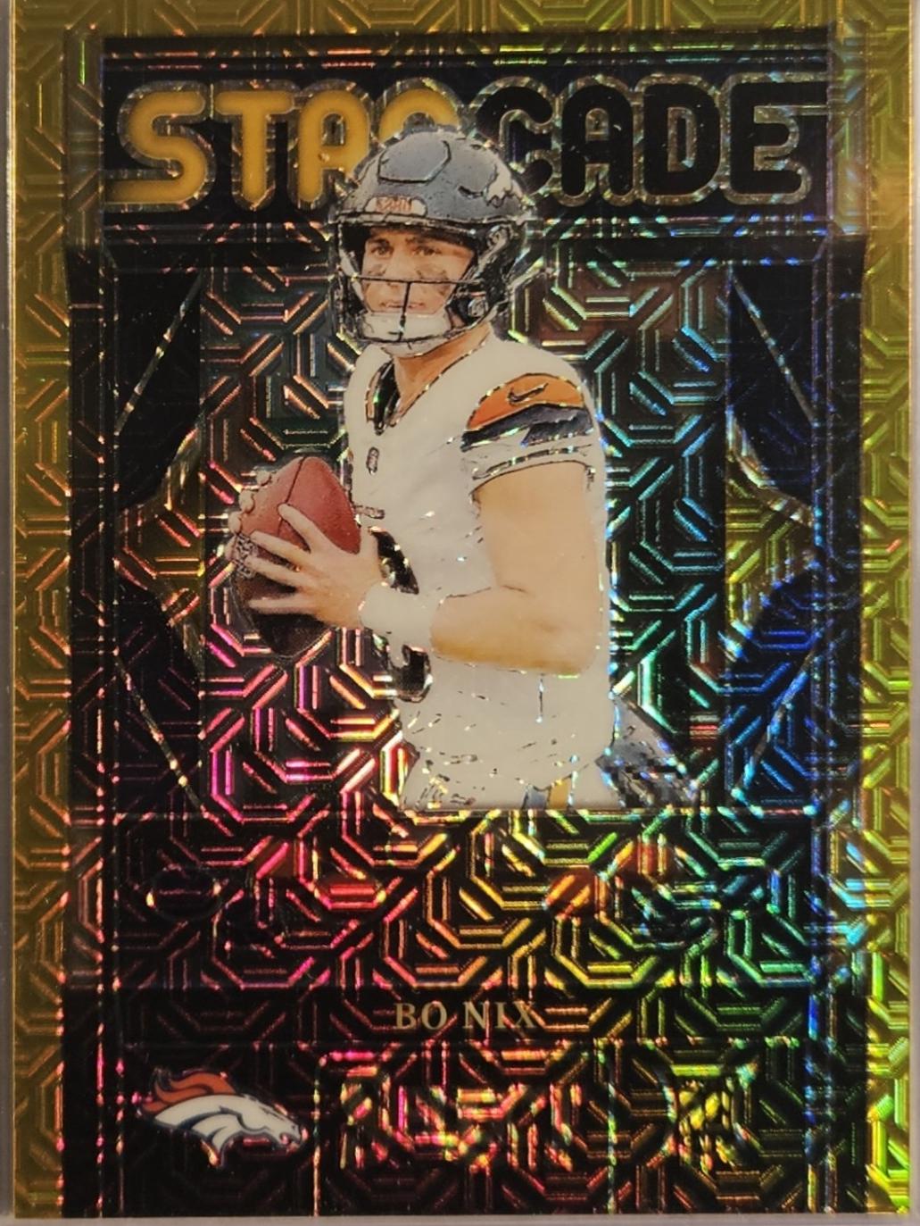 Bo Nix [Gold Prizm] #8