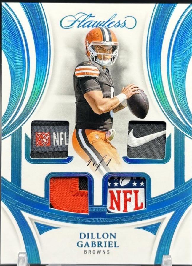 Dillon Gabriel [Platinum] #19