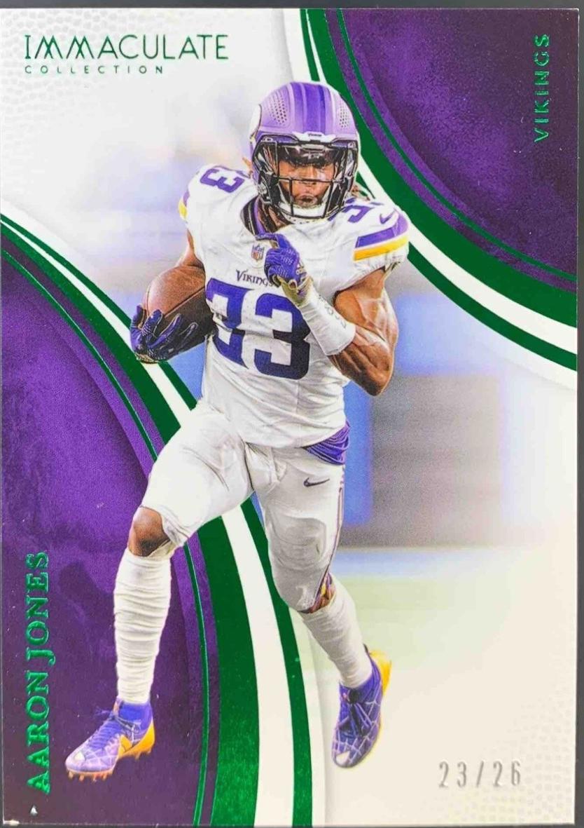 Aaron Jones [Emerald] #51