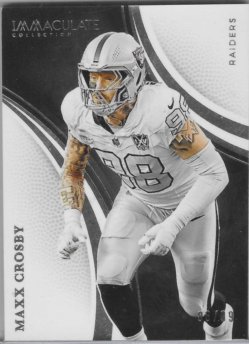 Maxx Crosby #17