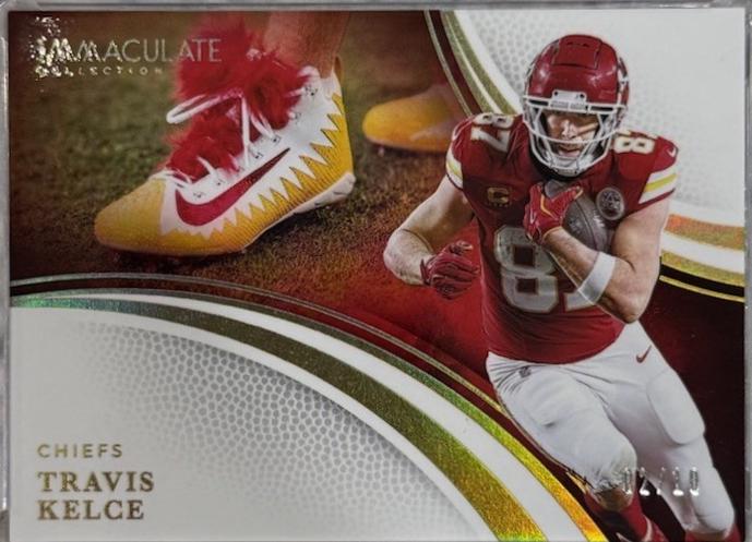 Travis Kelce [Gold] #66