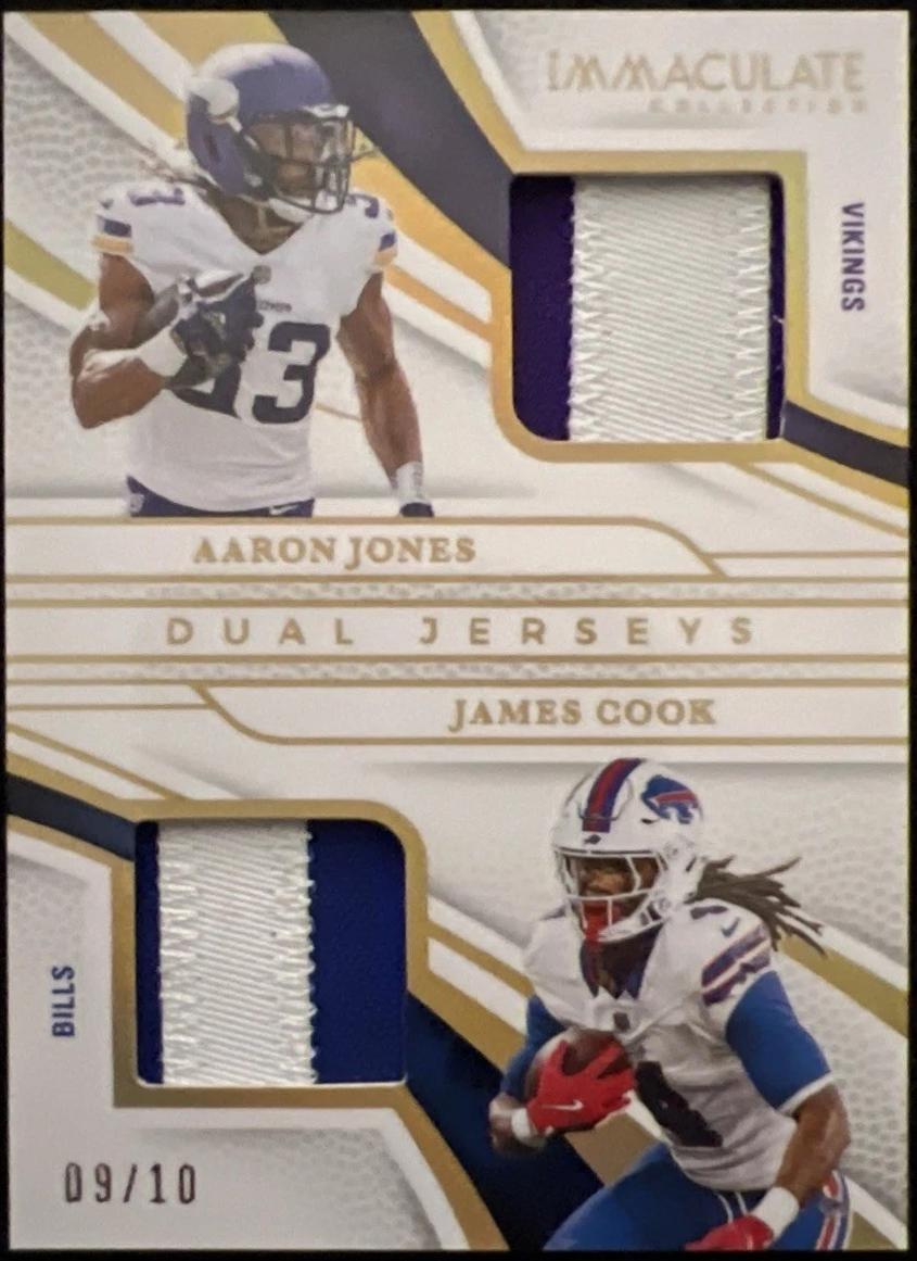 Aaron Jones / James Cook [Gold] #35