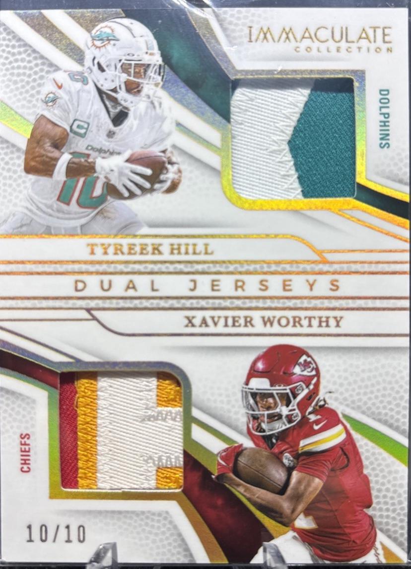 Tyreek Hill / Xavier Worthy  [Gold] #8
