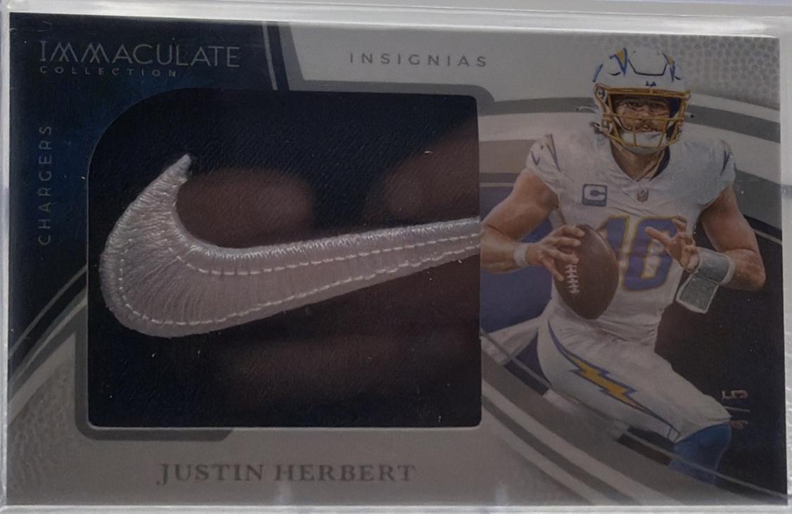 Justin Herbert #33