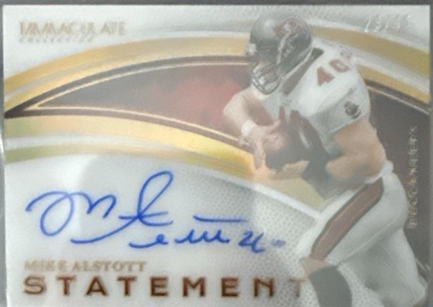 Mike Alstott #22