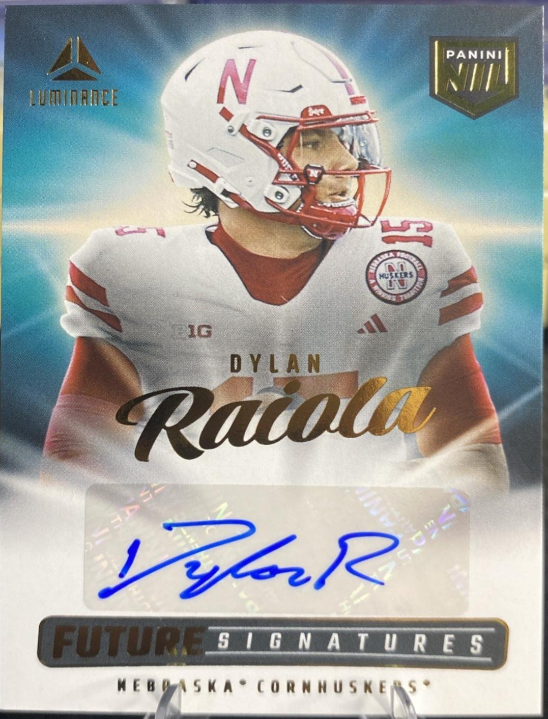 Dylan Raiola #16