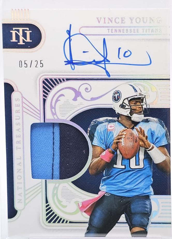 Vince Young [Holo Silver] #25