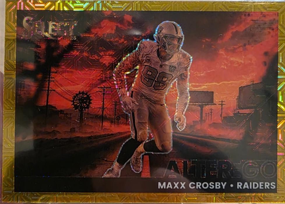 Maxx Crosby [Gold Prizm] #19