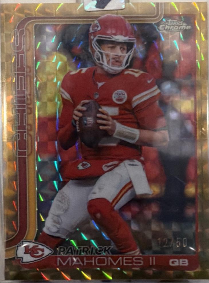 Patrick Mahomes II [Gold Geometric Refractor] #148
