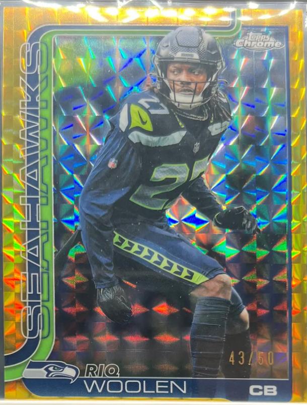 Riq Woolen [Gold Geometric Refractor] #278