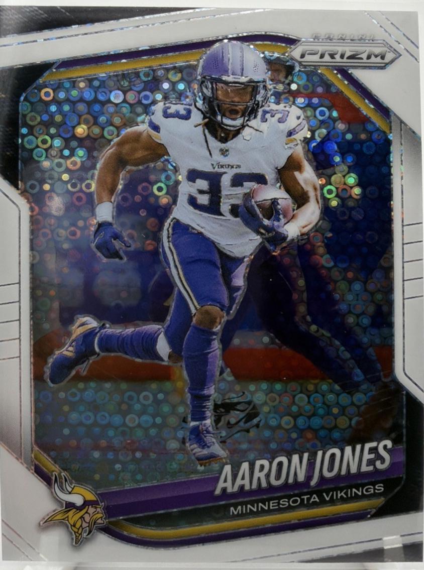 Aaron Jones [White] #7