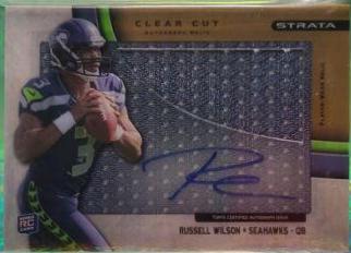 Russell Wilson [Throwing Gold] #29