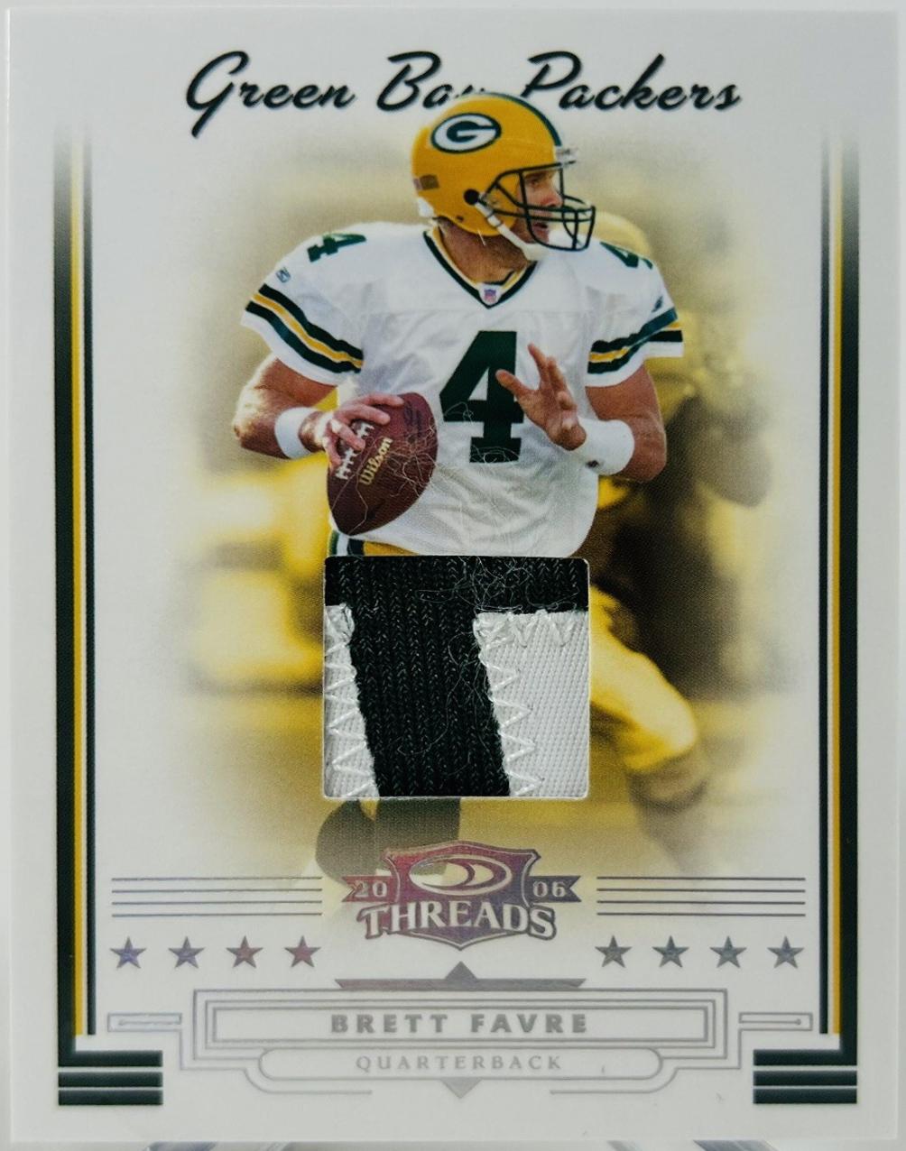 Brett Favre [Platinum Holofoil] #43