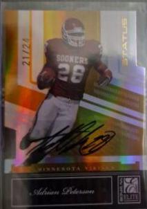 Adrian Peterson [Status Gold Autograph] #105