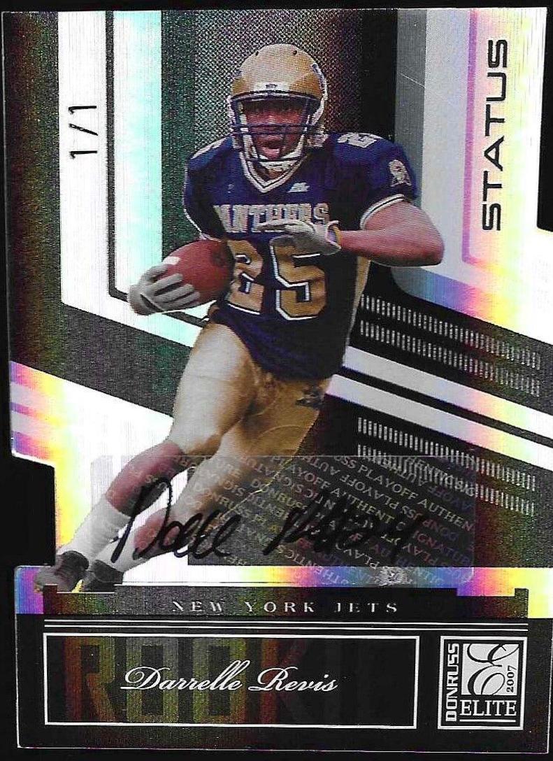 Darrelle Revis [Status Gold Autograph] #128