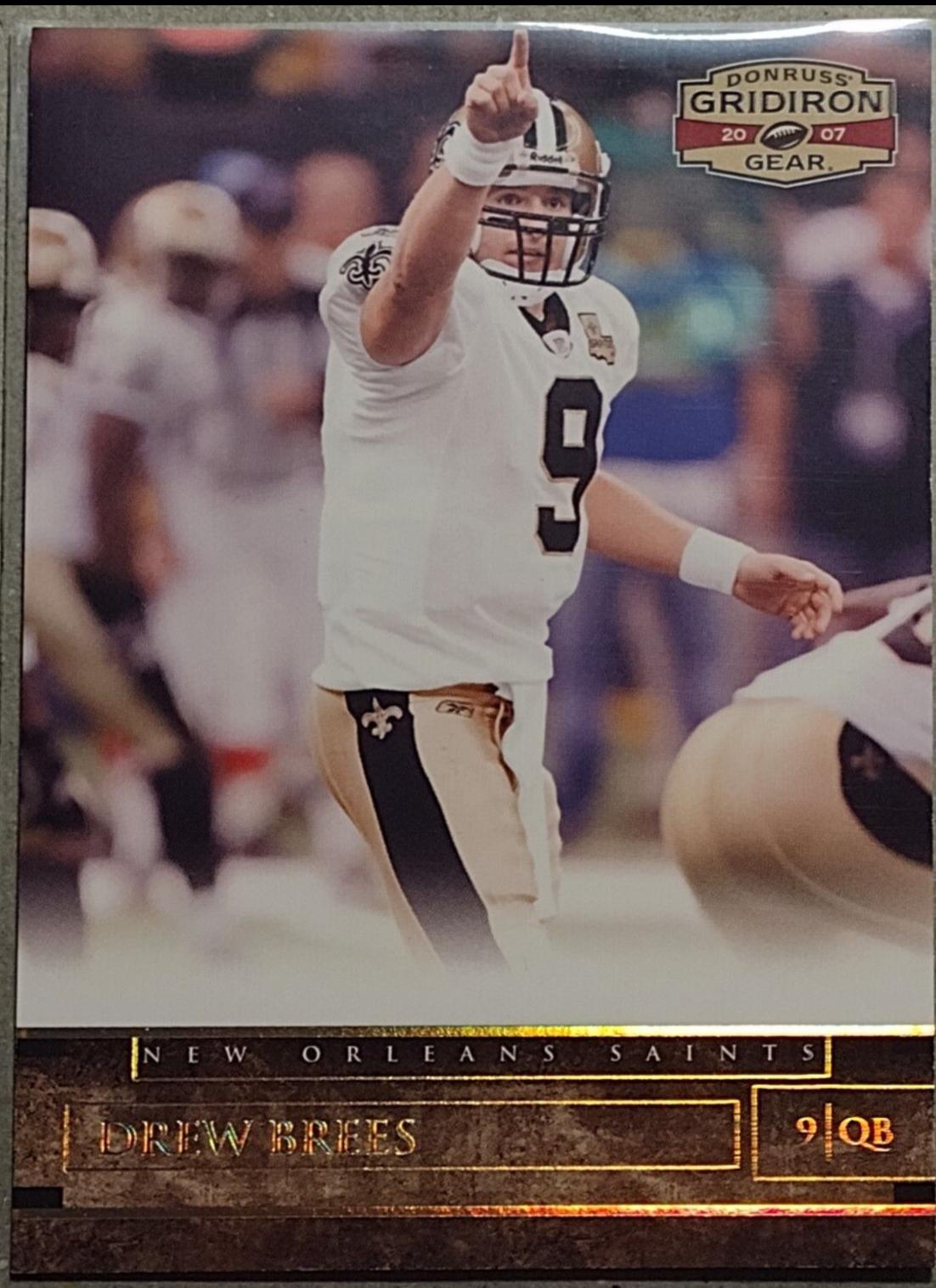 Drew Brees [Gold Holofoil] #31