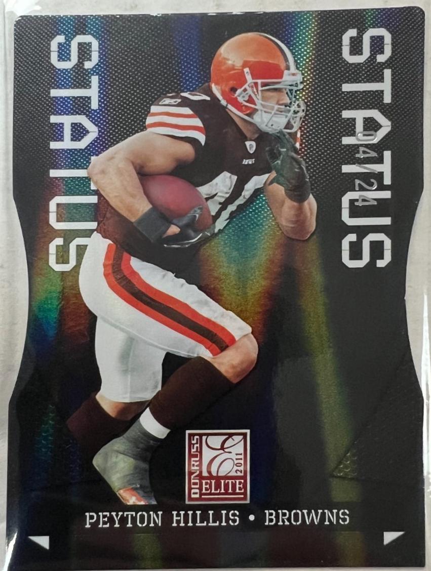 Peyton Hillis [Status Black] #25