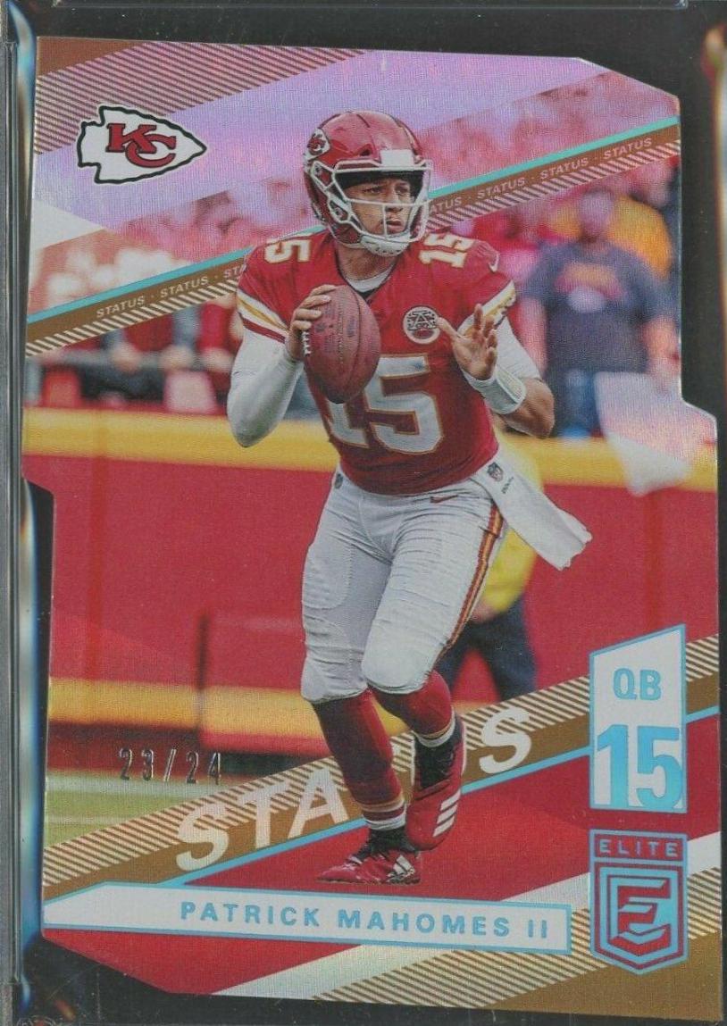 Patrick Mahomes II [Status Die Cut] #14