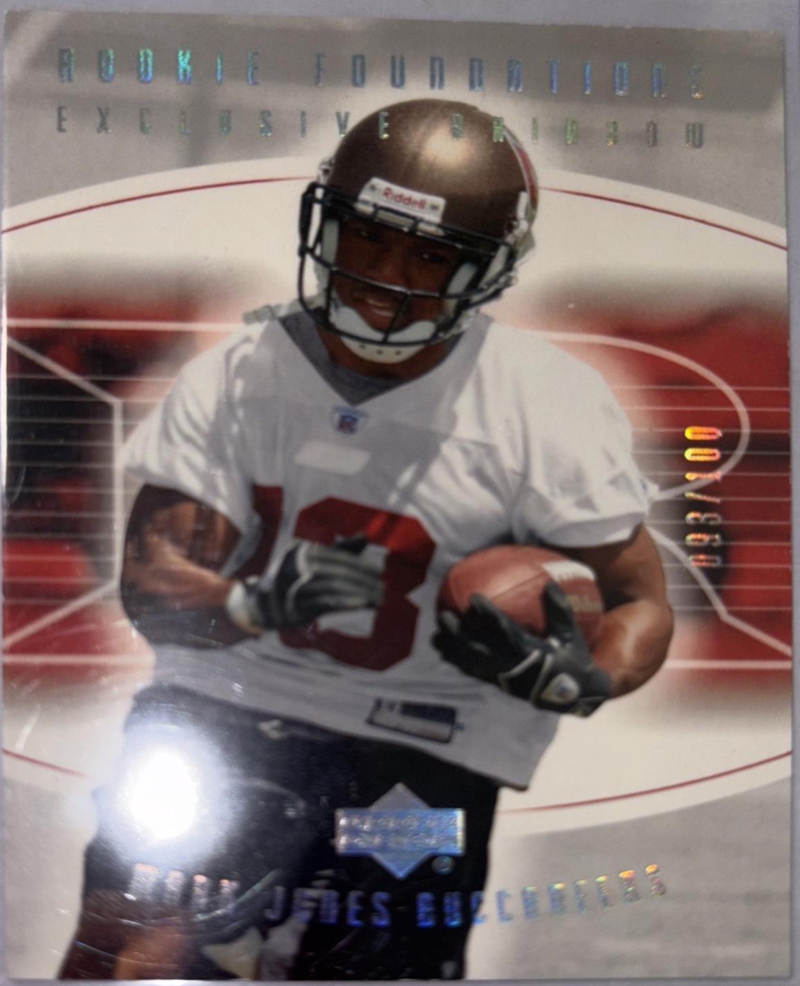 Mark Jones [Exclusive Rainbow Silver] #144