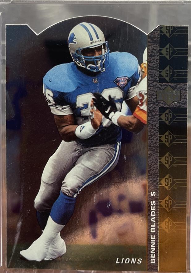 Bennie Blades [Die Cut] #161