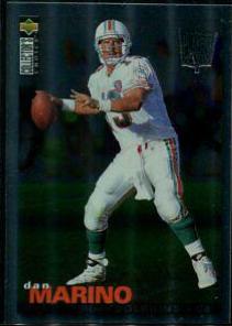 Dan Marino [Player's Club Platinum] #109