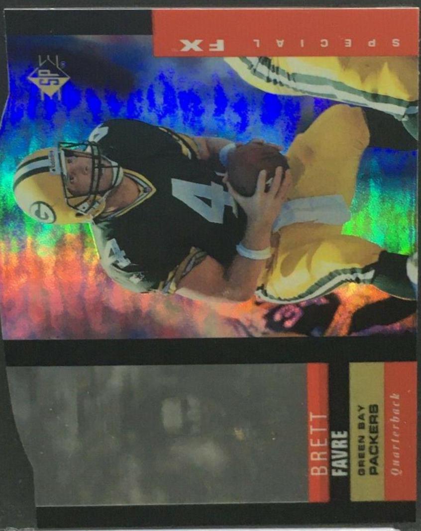 Brett Favre [Die Cut] #36