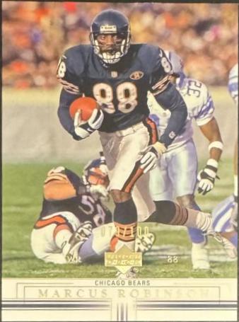 Marcus Robinson [Gold] #30