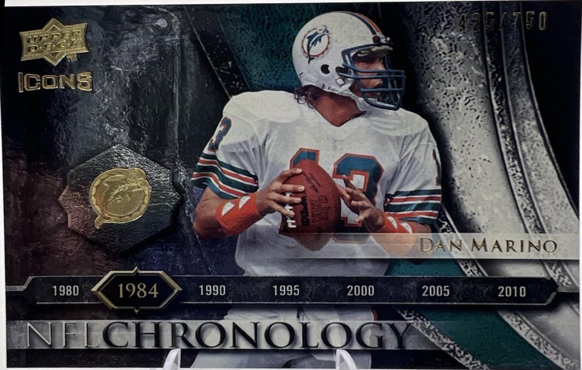 Dan Marino [Silver] #CHR10
