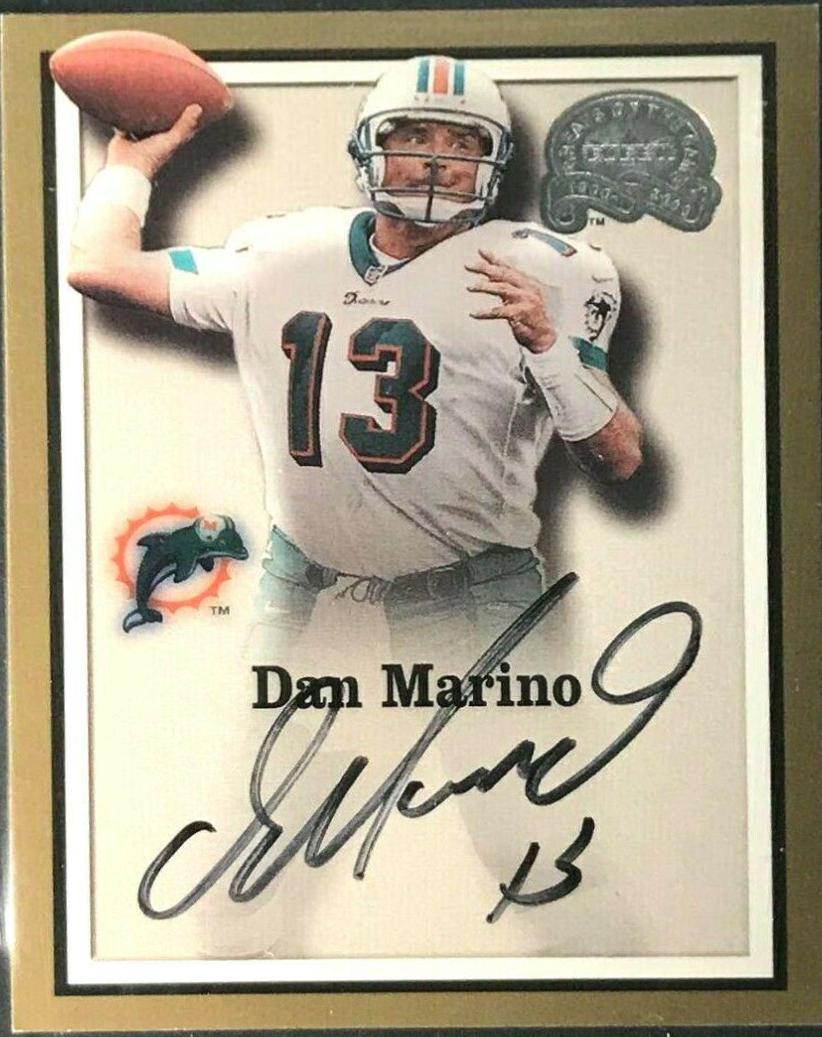 Dan Marino [Autograph]