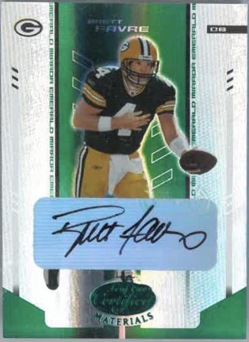 Brett Favre [Mirror Emerald Autograph] #42