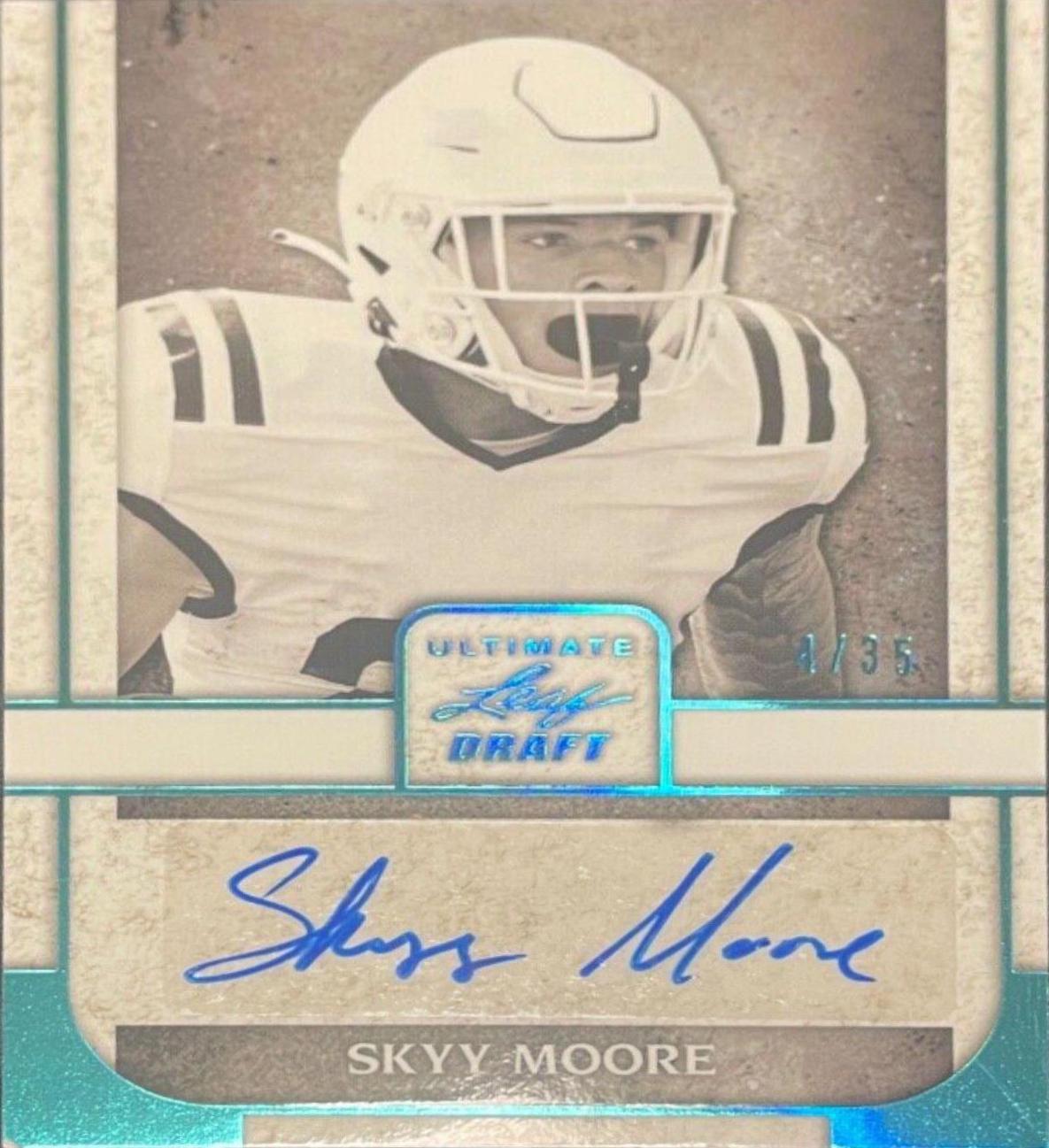 Skyy Moore [Emerald Spectrum] #PA-SM1