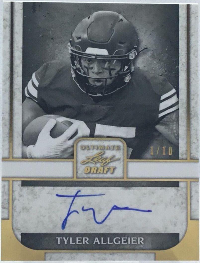 Tyler Allgeier [Gold Spectrum] #PA-TA1